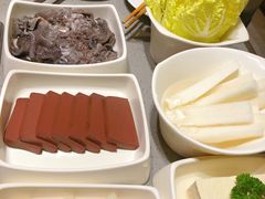 -海底捞火锅(海宁路店)