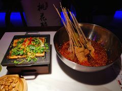 -今朝桃花醉川菜小酒馆(龙湖天街店)