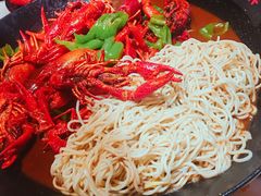 -沪小胖小龙虾(淮海中路旗舰店)