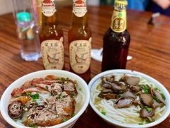 烧鹅拼叉烧濑粉-凌舍好烧鹅(中山路店)