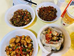 -笨罗卜浏阳菜馆(太平街店)