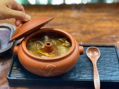 -银米·云南传统过桥米线(双廊黑金冠店)