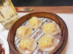 -假装苏杭·迎春花与梅(陆家嘴中心店)