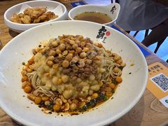 豌豆杂酱面-霸道川面馆(张江店)