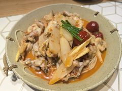 红油跳水美蛙-十面欢腾·海鲜面·台式Bistro(长乐路店)