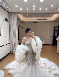 点击看大图 -Bridal Queen·婚纱女皇