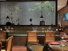 -肆海小川菜酒馆Wine Bistro (青年路店)