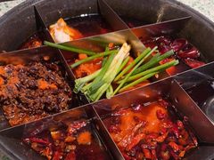 -五里关火锅(牛市口店)