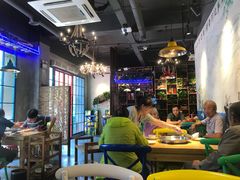 大堂-小小河边鱼(天润城店)