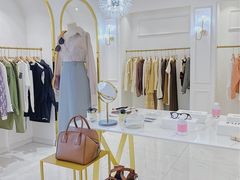 -nana showroom娜娜家服装店