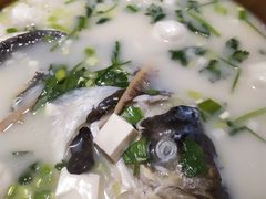 -姜君·千岛湖鱼头馆(浦东大道店)