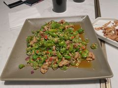 -本来精品川菜(嘉里中心店)