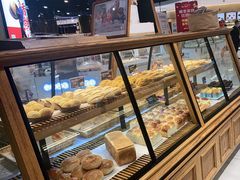 -汉柏麦香德国面包房(海信店)