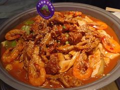 -徐记小怪兽肉蟹煲(中央大街店)