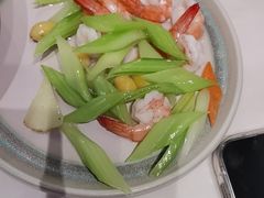 -满江红四季餐厅 · 国家五钻级酒家(新纪元大酒店店)