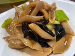 -赶海部落海鲜城(海阳路店)