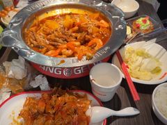 -胖哥俩肉蟹煲(济南世茂国际广场店)