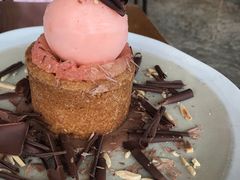 -ROAST coffee & eatery