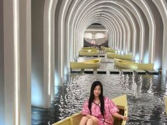 -涨巢·潮玩水疗局