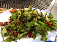 -石屏老字号4号包浆豆腐美食城(泼水广场店)