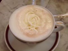 -Cafe Sacher(WIEN)