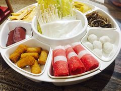 -鸡遇虾煲干锅火锅(小寨金莎店)