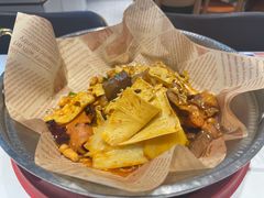 -红渡小香·牛肉麻辣香锅(车站南路店)
