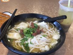-鑫花溪牛肉米粉(文星广场店)
