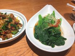 白灼菜心-云海肴·汽锅鸡·云南菜(高德置地店)