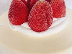 积慕草莓奶油蛋糕-积慕Cake(解放大道店)