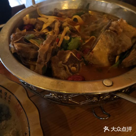 地道东北菜(政苑小区店)