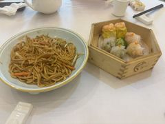 -鹿鸣酒家(越秀店)