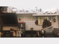 -无牌咖啡&酒馆