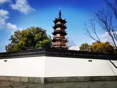 -龙华寺