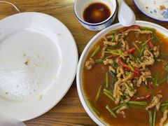 -溢心园香河肉饼总店