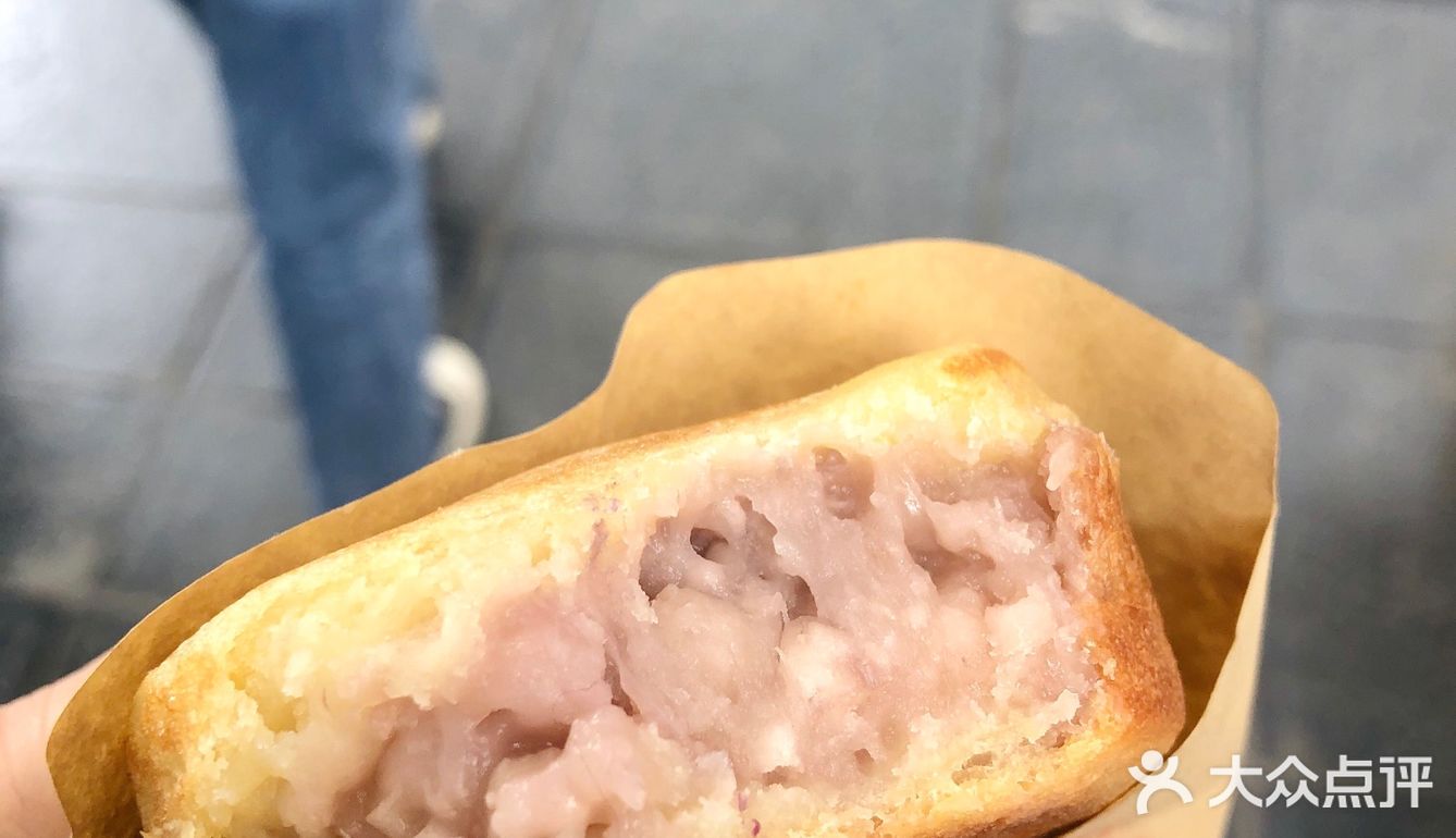 校门口的车轮饼