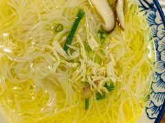 鸡汤银丝面-二孃鸡爪爪(东风路总店)