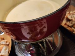 瑞士奶酪火锅-瑞食酒馆 La Taverne Suisse