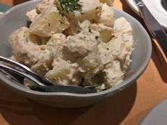 -Lia Cafe Bar Restaurant松山咖啡屋