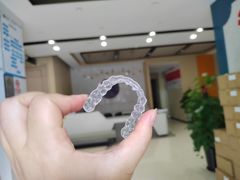 -柏乐口腔医院·舒适化无痛种植牙中心(东盟商务区院)
