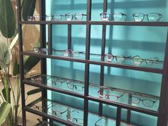 -Trend1881视光·蔡司视觉(领展广场店)