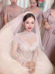 -予白婚纱礼服馆