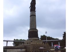 -人民防洪胜利纪念塔