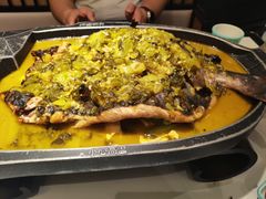 -江边城外烤全鱼(龙德广场店)