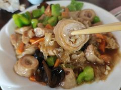 -金卯白肉罩火烧