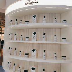 -PE SALON