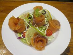 烟熏三文鱼配柠檬-爱德堡西餐咖啡吧(北师大店)