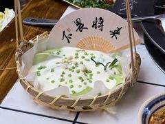 -热火朝天鲜切牛肉火锅(南强街巷店)