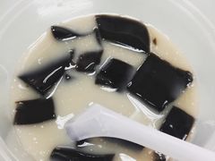 -丽丽三鲜螺蛳粉(田林路店)
