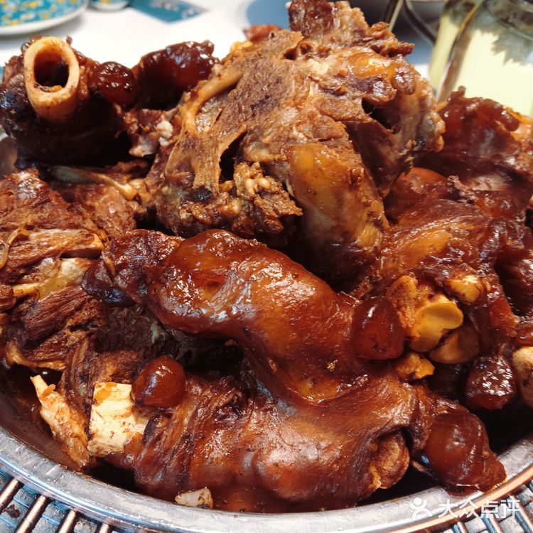 51天穆掌勺人新店开业，现试营业中。[呲牙]